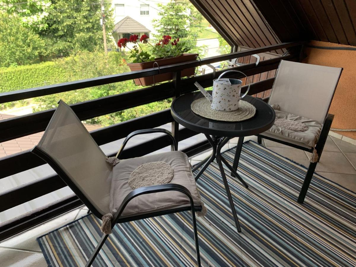 Eden Apartment Sveta Nedjelja  ภายนอก รูปภาพ